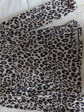 Sanctuary Leopard Print Long Sleeve Top in Beige and Black